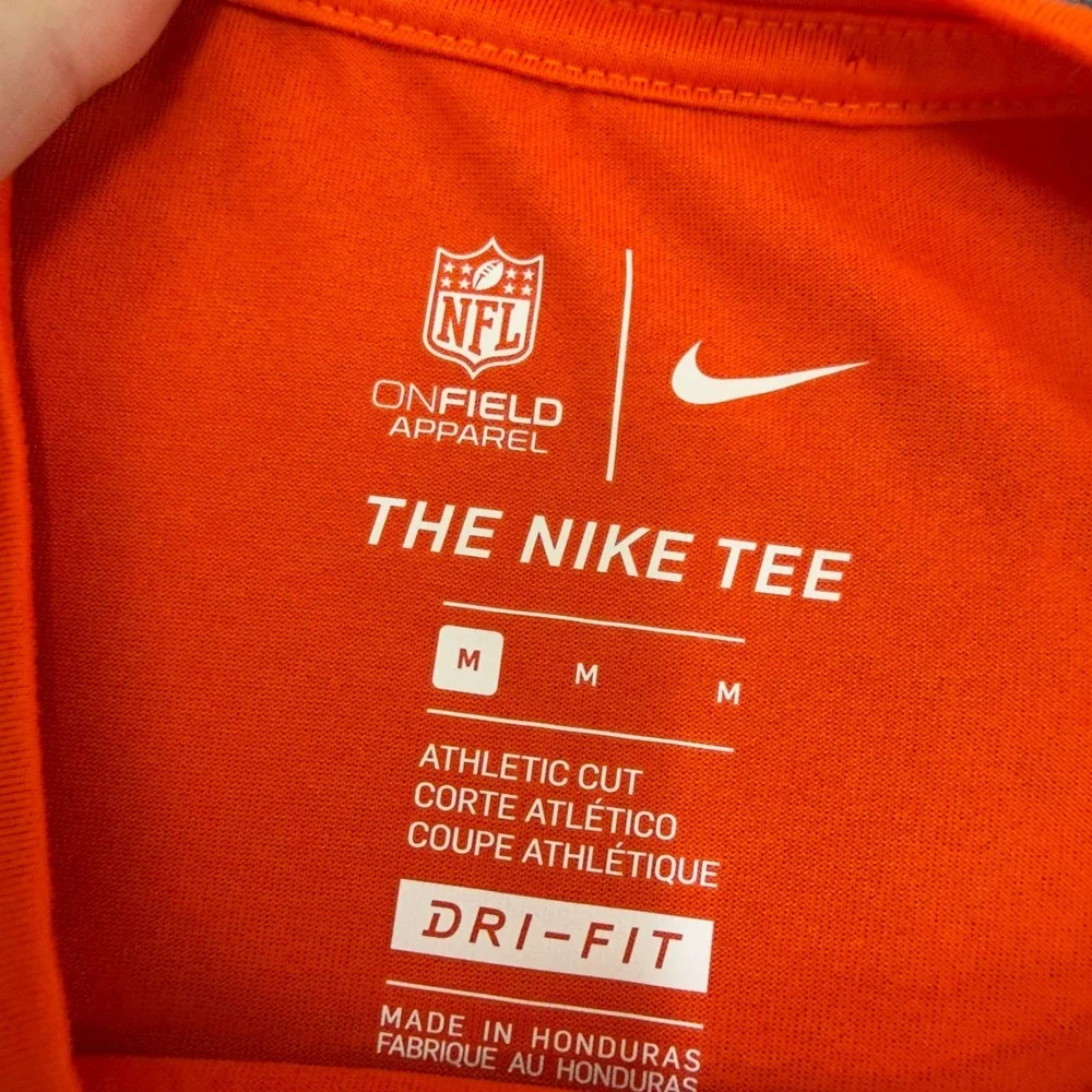 Nike Cleveland Browns Dri-FIT NFL Athletic Cut T-Shirt Orange Size Medium